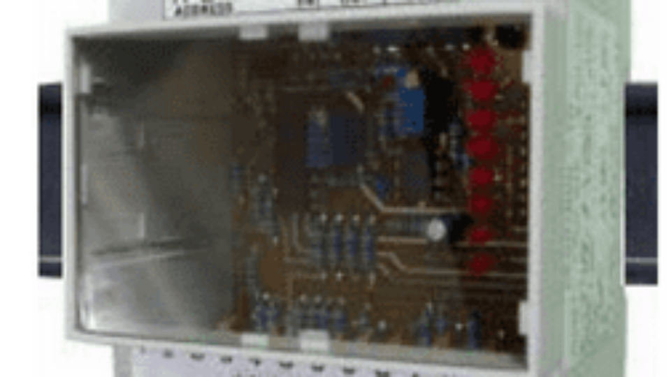 מולטיפלקסר  – MUX8-CDC