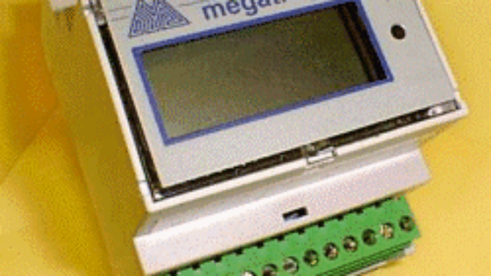 תצוגות | בקרים להתקנה על פס MSCI – DIN